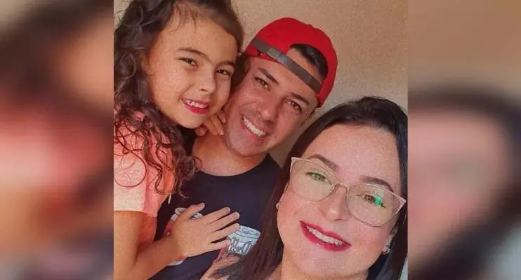 Mulher lamenta marido morto por Covid e diz que filha 'olha estrelas e pergunta pelo pai'
