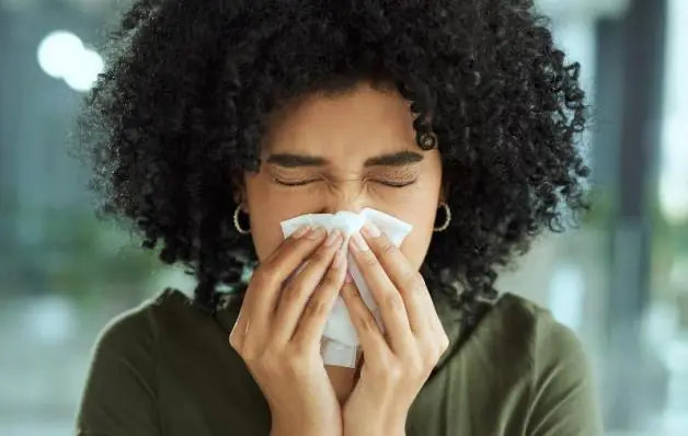 Gripe, resfriado, Covid ou dengue? Aprenda a reconhecer os sintomas