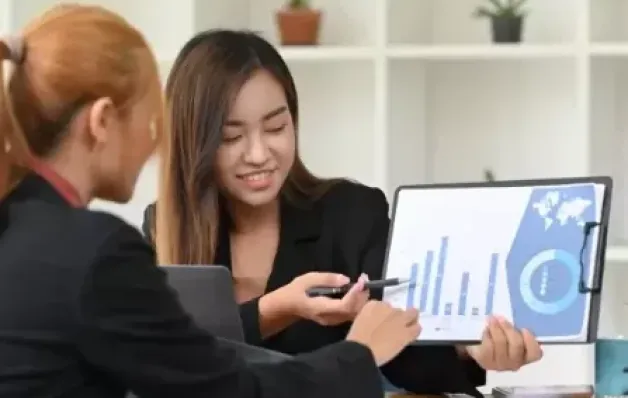 Mulheres ampliam presença no mercado financeiro e assumem papel de liderança nos negócios