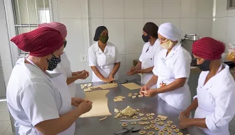 Mulheres de Zumbi dos Palmares comercializam 14 mil quilos de alimentos