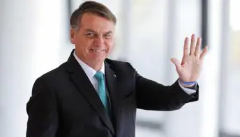 Mulheres evangélicas impedem que Bolsonaro vá melhor nas igrejas