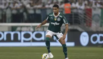 Murilo coroa 'momento especial' no Palmeiras com gol da vitória no clássico