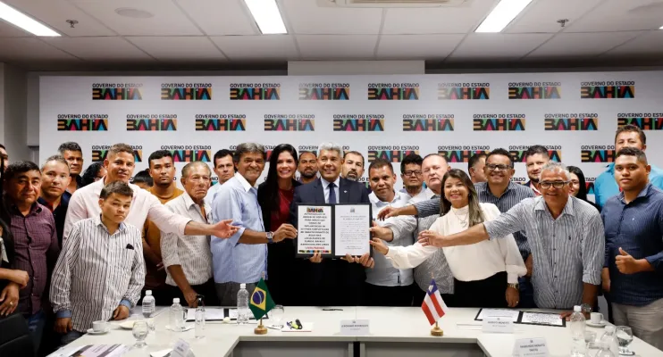 Na capital, Governo do Estado autoriza pacote de obras em diversas áreas para cinco municípios baianos