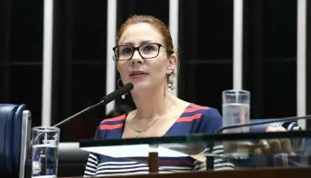 Dono de site pornô diz que Carla Zambelli alavancou vendas