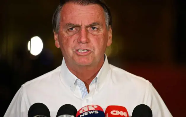 Bolsonaro admite possibilidade de ficar inelegível