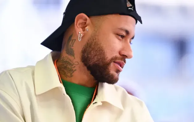 Neymar anuncia que não joga mais pela seleção