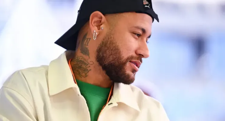 Neymar anuncia que não joga mais pela seleção