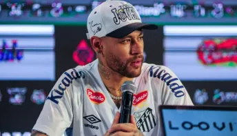 Neymar faz trabalho regenerativo e deve reforçar o Santos contra o Novorizontino