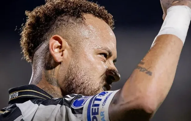 Neymar se desculpa publicamente após tapa em Robinho Jr.: "Me excedi"