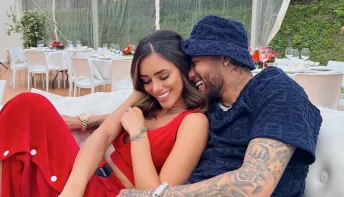 Neymar se pronuncia e pede perdão a Bruna Biancardi: 'Errei'