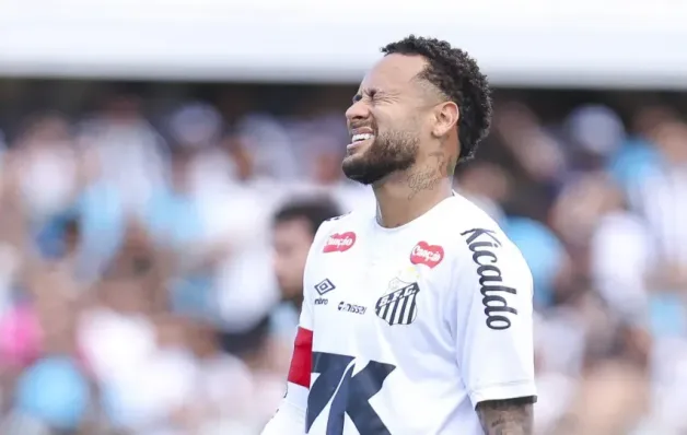 Neymar tem lesão na coxa e desfalca o Santos contra o São Paulo