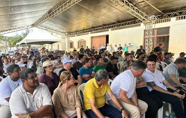 Nomes centrais da política capixaba se reúnem em Nova Venécia durante agenda do Governo