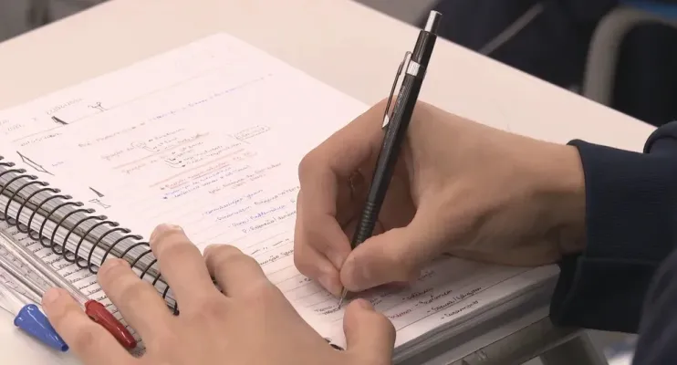 Nossa Bolsa: Programa abre inscrições para bolsas integrais gratuitas nas universidades no ES; saiba como se inscrever