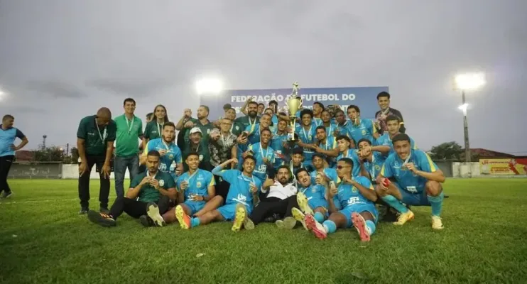 Nova Venécia apareceu como um furacão no futebol, e é campeão do Campeonato Capixaba