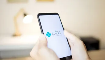 Novo golpe digital usa jogos falsos para roubar dinheiro via Pix