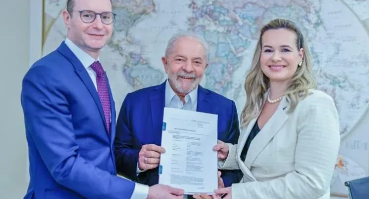 Novo ministro do Supremo toma posse nesta quinta (3), indicado pelo presidente Lula.