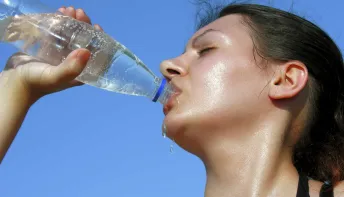 Nutricionista dá dicas para manter a saúde durante ondas de calor