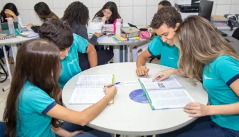 O Enem começa em casa: pais que transformam cuidado em confiança
