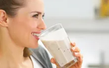 O suco de 2 ingredientes que dá energia e protege o coração