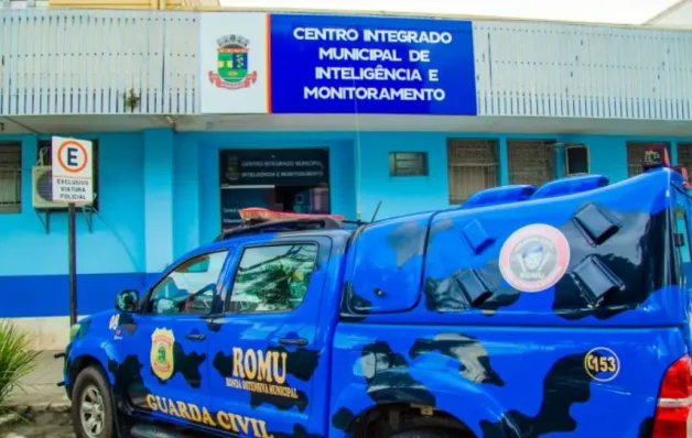Operação Natal amplia policiamento no comércio de Linhares