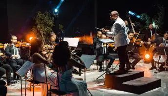 Orquestra Filarmônica Moderna Brasileira apresenta concerto especial de Natal em Vila Velha