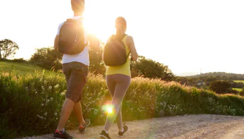 Os benefícios da caminhada na natureza para o cérebro