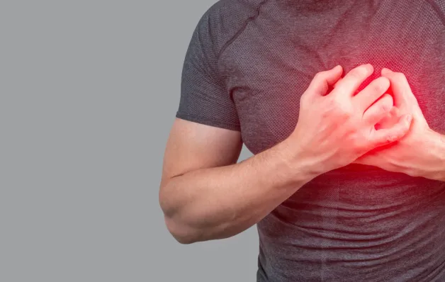 Os hábitos que estão enfraquecendo (e muito) a saúde do seu coração