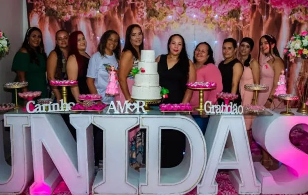 Outubro Rosa: Sobrevivi ao câncer e ajudo gratuitamente outros pacientes