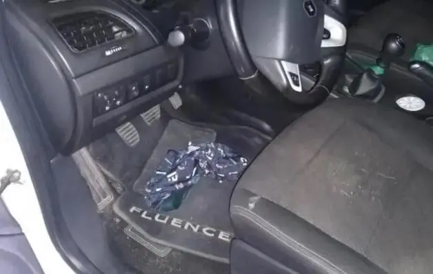 Padrasto flagrado sem cueca com enteada de 11 anos seminua alega que passou mal