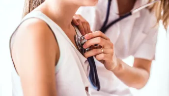 País tem aumento de 62% nas mortes por enfarte entre mulheres jovens