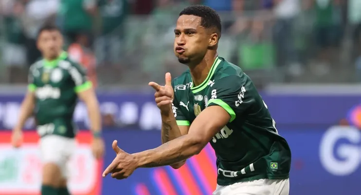 Palmeiras aproveita vacilos de Arboleda e ganha do São Paulo no Morumbi