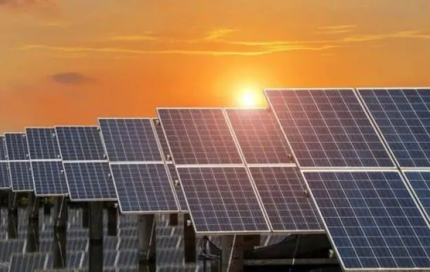 Prefeitura de Pedro Canário anuncia projeto de energia solar em prédios públicos
