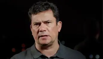 Partido de Bolsonaro vai à Justiça para cassar mandato de Moro no Senado