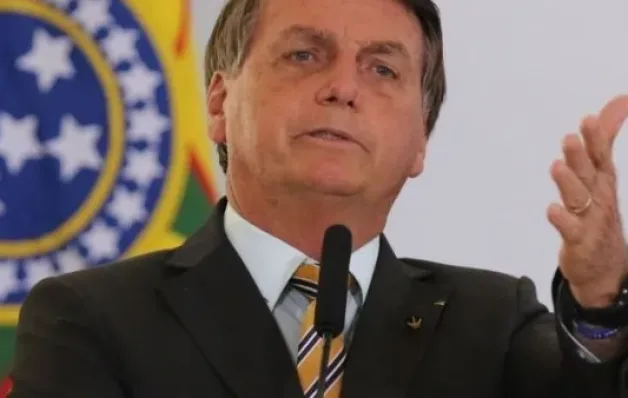 Passaporte de Bolsonaro é apreendido pela PF 