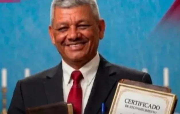 Pastor aproveita saída de esposa e filho para estuprar a sogra de 91 anos