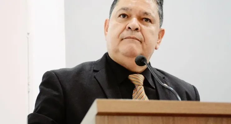 Paulo Fundão combate a desinformação Fake News com a Verdade