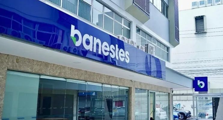 Pazolini é único candidato ao Governo a não assinar compromisso em defesa do Banestes