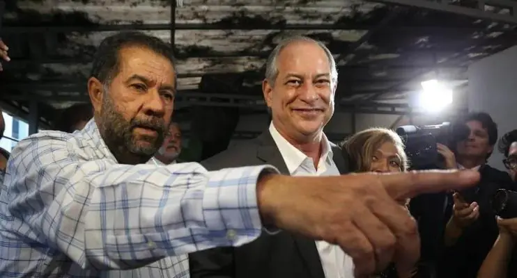 PDT anuncia apoio a Lula no segundo turno das eleições, e Ciro Gomes seguirá decisão
