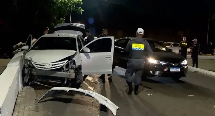 Perseguição policial tem tiros e acidente na Terceira Ponte, no ES