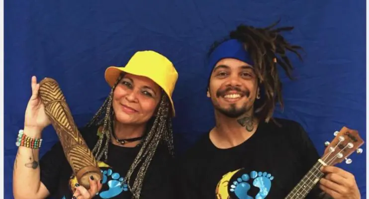 Dupla Pés na Lua promove aprendizado e inclusão através das manifestações artísticas