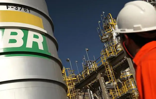 Petrobras anuncia aumento no preço do diesel a partir desta terça-feira