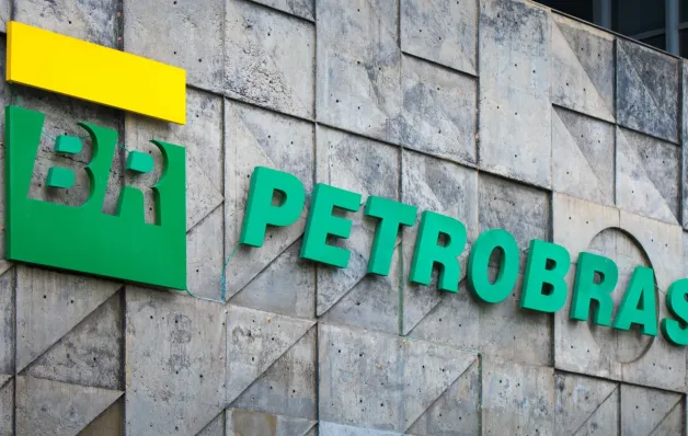 Petrobras anuncia fim de reajuste de preços pela cotação internacional