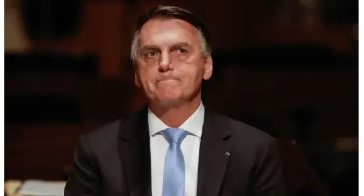 PF indicia Bolsonaro, Braga Netto e mais 35 em inquérito sobre golpe