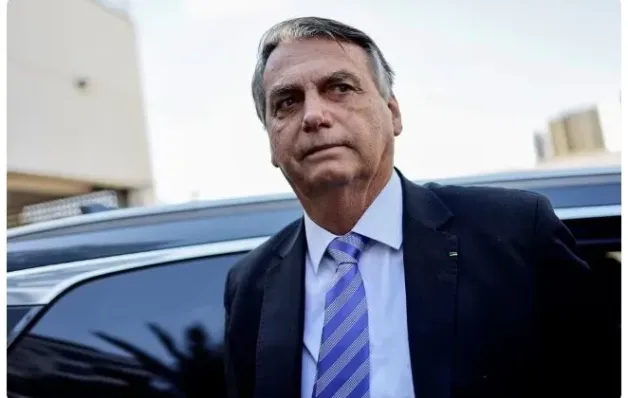 PF intima ex-presidente Bolsonaro a depor sobre tentativa de golpe