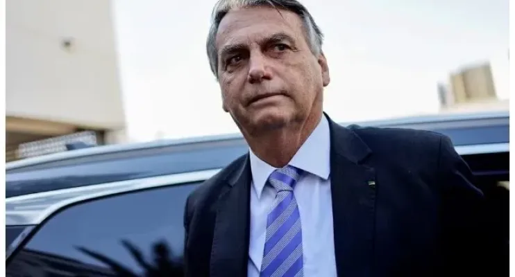 PF intima ex-presidente Bolsonaro a depor sobre tentativa de golpe
