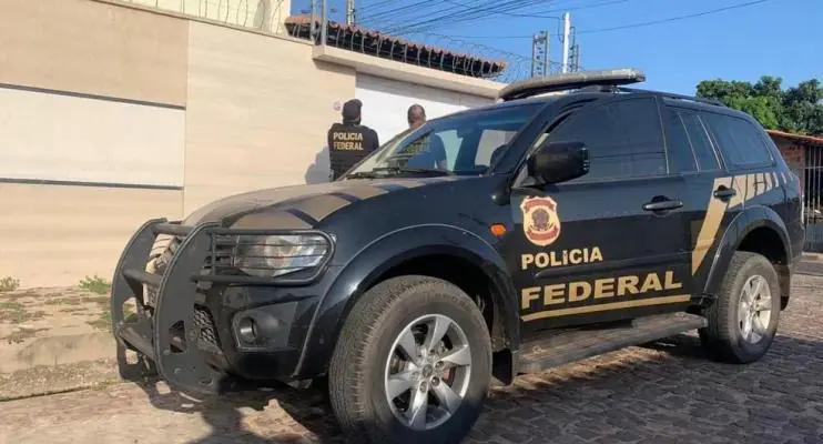 PF prende dois em ação contra desvio de verbas do orçamento secreto