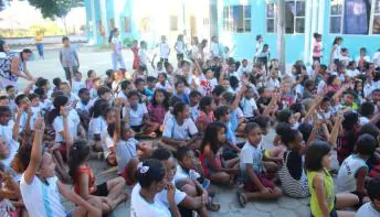 Emef Santa Catarina comemora o Dia do Circo em Jaguaré
