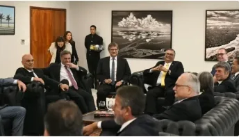 Poderes decidem manter 'emendas Pix', mas com regras de transparência