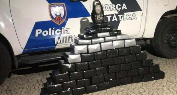 Polícia apreende mais de 100 kg de pasta base de cocaína, em Vila Velha