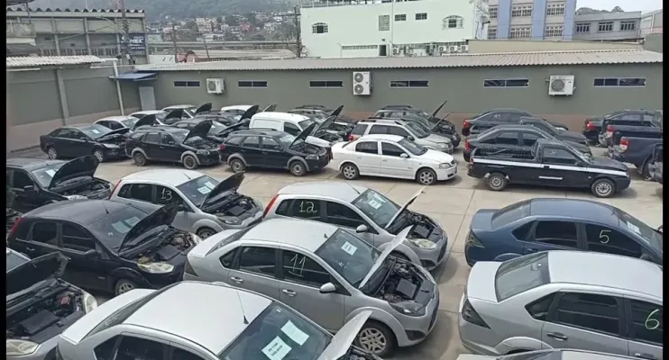 Polícia Civil do ES arrecada mais de um milhão de reais no 1º leilão de viaturas da instituição